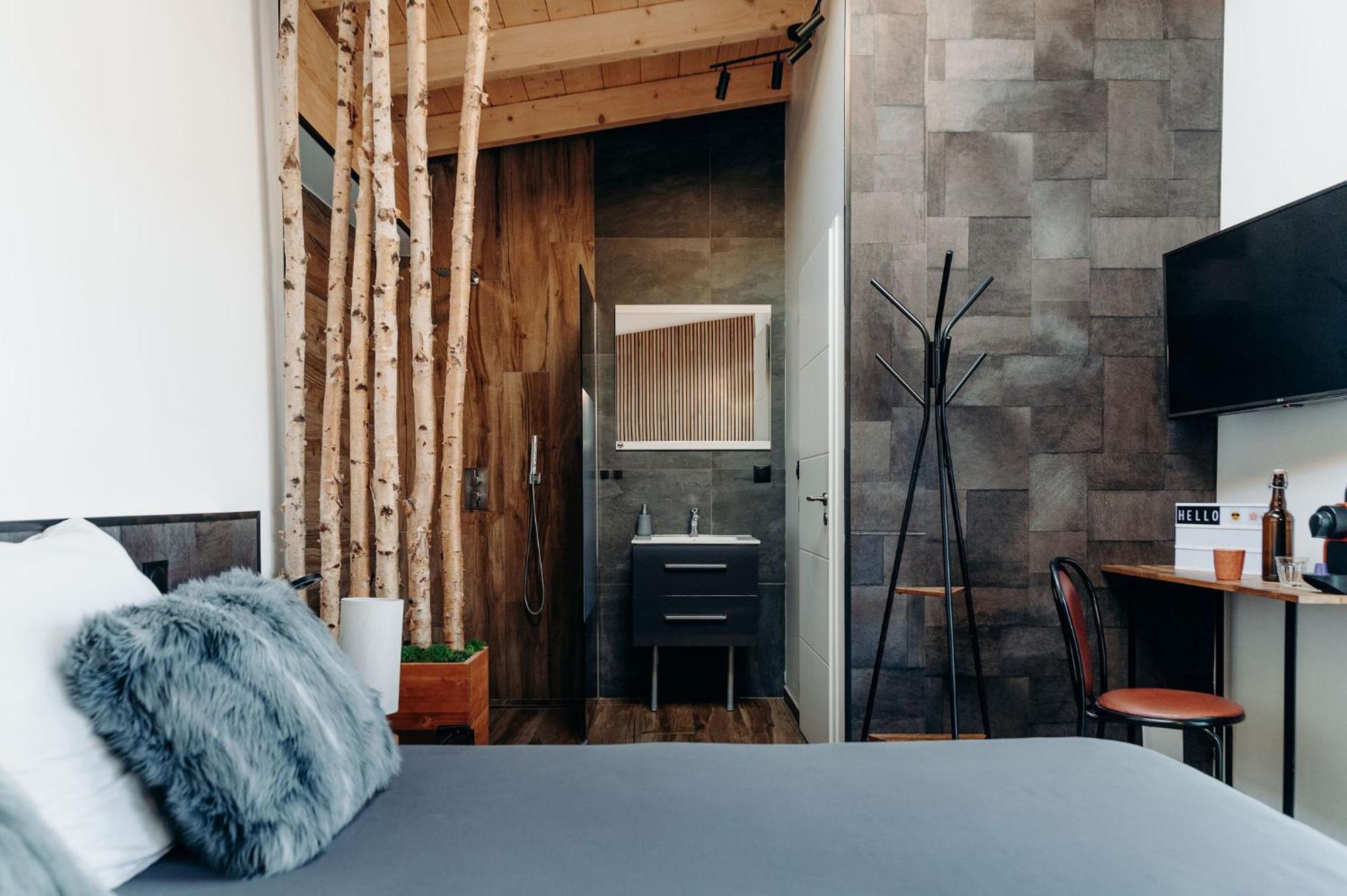 La Villa D'Helene 2 - Chambres D'Hotes Bnb Et Appartements - 클뤼스 외부 사진
