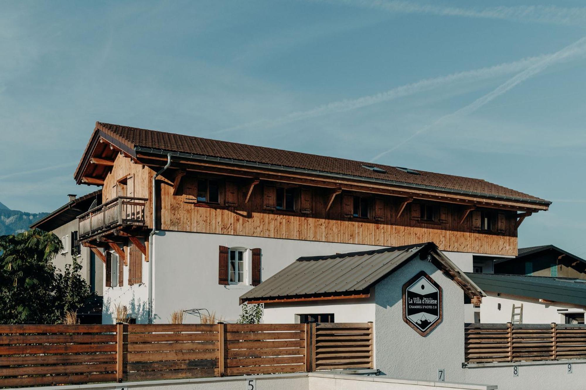 La Villa D'Helene 2 - Chambres D'Hotes Bnb Et Appartements - 클뤼스 외부 사진